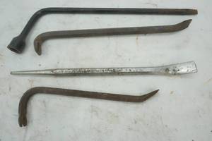 Variety of Pry Bars