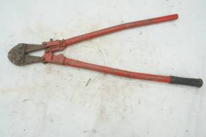 30 Bolt Cutter