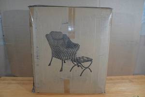 lot 60 image: Large Lazy Chair with Foldable Ottoman -Dark Gray