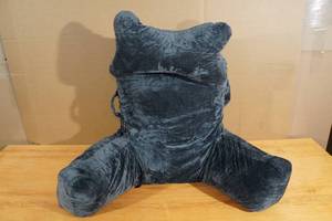 lot 79 image: XL 31 Bed Rest Pillow with Detachable Neck Roll & Arms