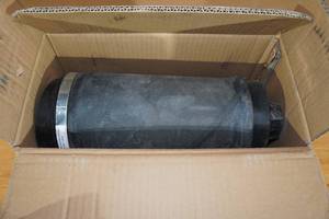 lot 96 image: Rear Air Springs for Jeep Grand Cherokee 2011-2021