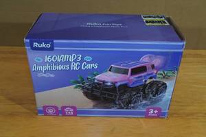 lot 126 image: Ruko Amphibious RC Car