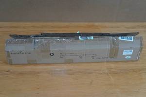 lot 168 image: 52 Wood Safety Rail