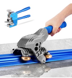 lot 65 image: Manual Tile Cutter