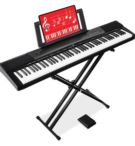 lot 78 image: Digital Piano 88 Key Keyboard