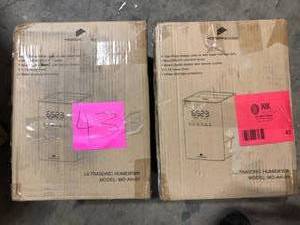 Lot of 2 Moderncasa Ultrasonic Humidifier MO-AH-01  Customer Returns See Pictures