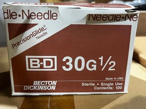 lot 31 image: PrecisionGlide Needle 30G 12