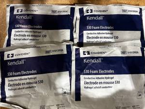 lot 87 image: Covidien 530 Foam Electrodes