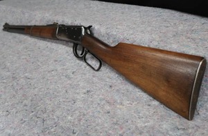 lot 8 image: WINCHESTER MODEL 94