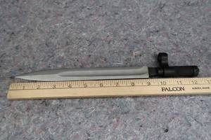 lot 48 image: SKS BLADE BAYONET