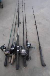 lot 90 image: 8 VINTAGE RODS 6 VINTAGE REELS