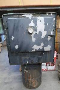 lot 127 image: SMOKER