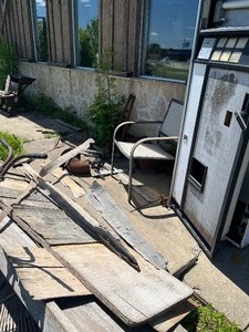 Scrapers lot -pop machine, enamel sink & more-- MUST TAKE ALL