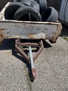 Pick-up box trailer wtires