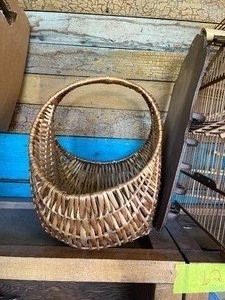 Bird cage, basket, spoon shelf