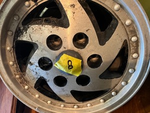 Set of aluminum wheels