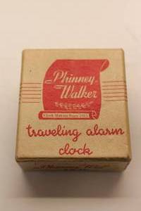 lot 7 image: Beautiful Leather Phinney Walker Traveling Alarm Clock in original box