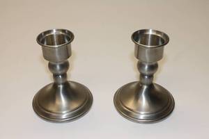 lot 32 image: Set of 2 Pewter Candlesticks