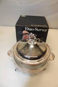 lot 55 image: Leonard Silver mfg Towle Silver Company Duo-Server in Original Box