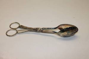 lot 65 image: Silver-plated Serving Tongs