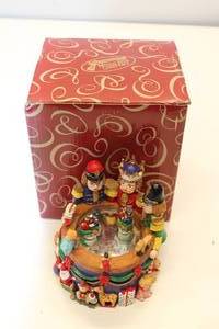lot 71 image: San Francisco Music Box Company Collectible plays Babes in Toyland with Moving Figures