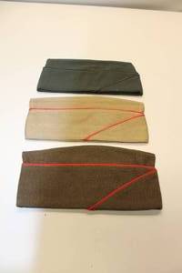 lot 80 image: Lot of 3 1952 Mens Garrison Army Caps