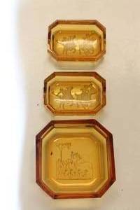 lot 96 image: Set of 3 Amber Salt Dishes
