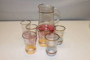 lot 97 image: Mid-century Lusterware Pitcher and 6 Matching Glasses
