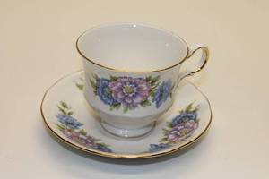 lot 105 image: Queen Anne Bone China Tea Cup and Saucer