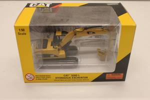 lot 119 image: Cat 320DL Hydraulic Excavator Model