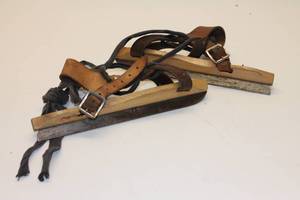 lot 182 image: Antique Ice Skates