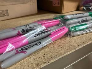 Sharpie Pink and Green Markers