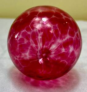 lot 99 image: Two Hand Blown Glass Cranberry Red Straight and Red Optic Ornaments 4 x 3