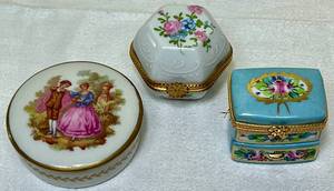 lot 127 image: Limoges Hand Painted Turquoise Mini Jewelry Box Trinket Box #24750, White Round Box 18th Century Couple, 6 Sided Pink Rose Porcelain Box