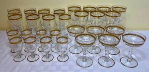 lot 54 image: Tiffin-Franciscan Kimberly Pattern Antique Crystal Glassware Set, Vintage from the 1920s