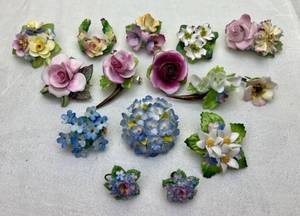 lot 199 image: Vintage Floral Brooches and set of clip earrings by Various Makers, Made In England by Crown, Coalbrook, Royal Doulton, Anysley, Jon Anton, Artone, Thorley and Sylva C.