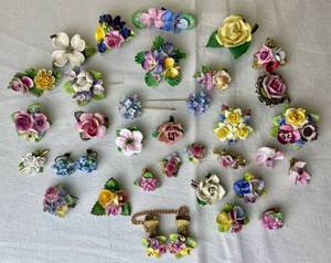 lot 200 image: Vintage Floral Jewelry- brooches, earrings, lapel pins, blouse adornment from various makers