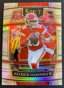 lot 84A image: Patrick Mahomes II 2021 Select Silver Prizm #2 Football Card