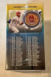 lot 11 image: 2020 Topps Baseball Card Update Series - Factory Sealed