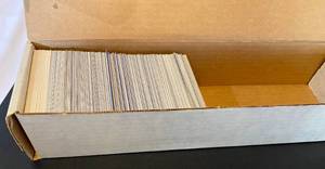lot 92B image: Bulk Box #26 - 1990 Score Baseball Cards