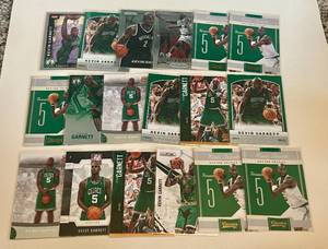 lot 26 image: Kevin Garnett 18 Card Minnesota Timberwolves Basketball Lot