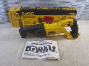 lot 11 image: (EC1) Dewalt 20V Max Cordless Reciprocating Saw Tool Only - Open Box  Looks Unused
