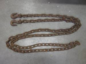 lot 45 image: (CS) 14 Ft 38 Log Chain...