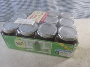 lot 50 image: (CS) Case of 12 Ball Wide Mouth Pint Canning Jars with Lids Freezer Safe