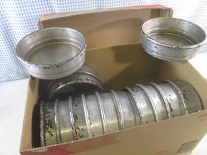 lot 94 image: (EW6) 14 Cake Pans 7 x 2 14 Deep