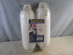 lot 130 image: (EC1) BoatGuard Inflatable Fender Pack with Rope