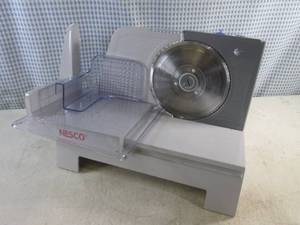 lot 136 image: (BS) Nesco Electric Food Slicer - Works