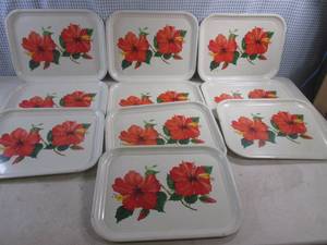 lot 158 image: (BSB) 10 Vintage Metal Serving Trays 13 34 x 10 34