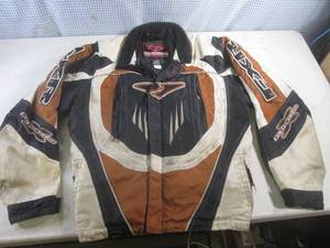 lot 164 image: (CSB) FXR Cold Cross Jacket with Removable Reflex Liner Mens Size MD