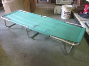 lot 172 image: (BR1) Portable Folding Camping Cot...